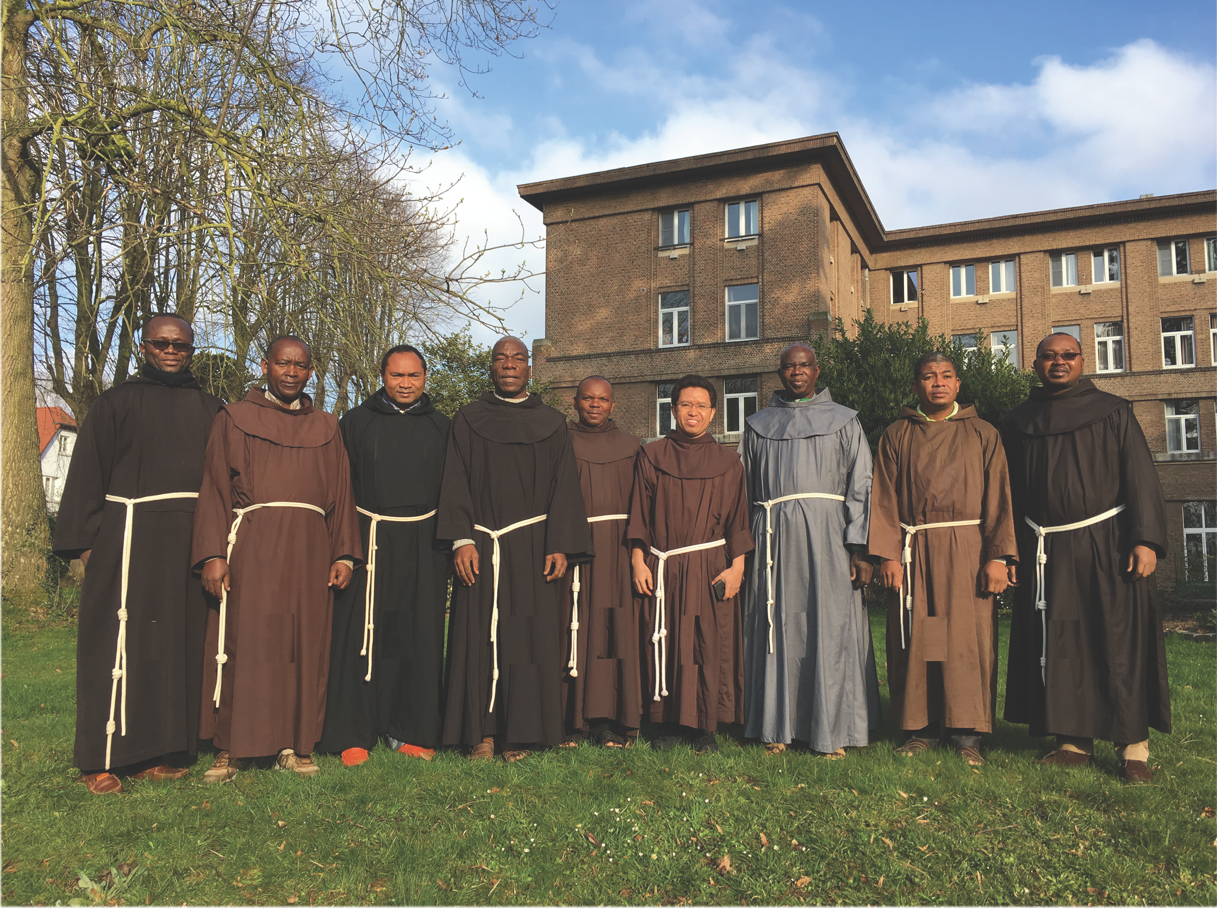 Les frères missionnaires en communion avec nous
